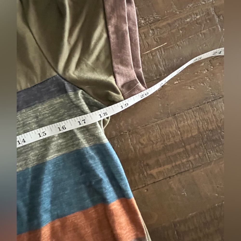 SHEIN stripe button front shirt - Picture 4 of 5